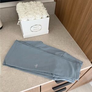 ALO 7/8 High-Waist Airlift Legging